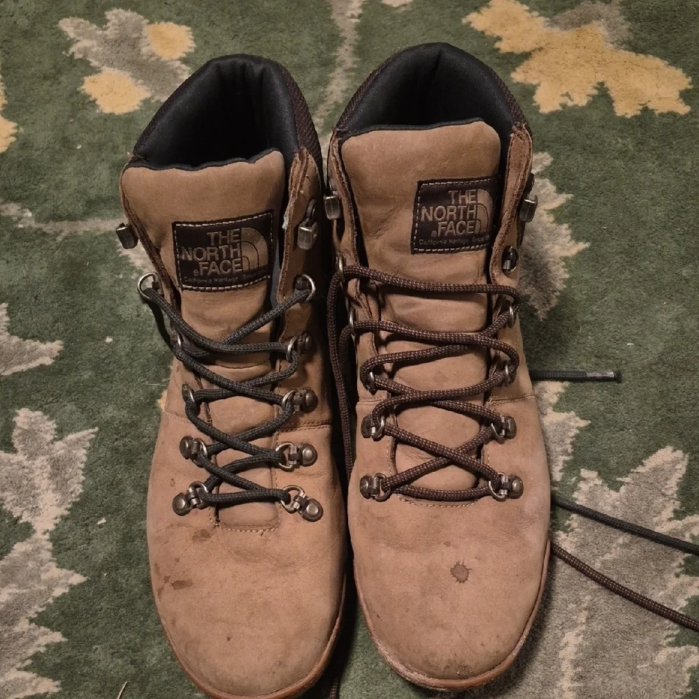 The North Face Men's Tan Leather Boots